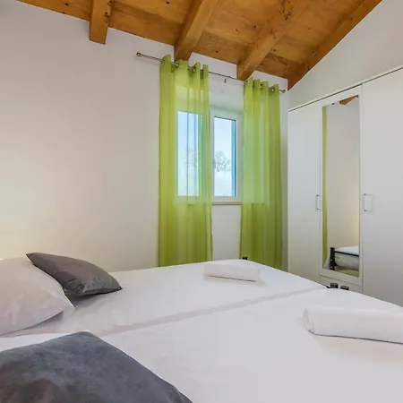 Villa Beautiful Stone House Irma
