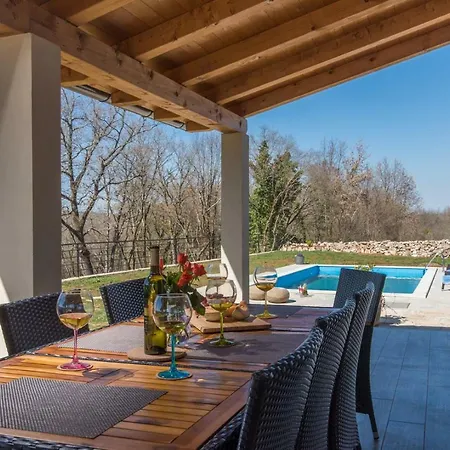 Stone House Irma Villa *