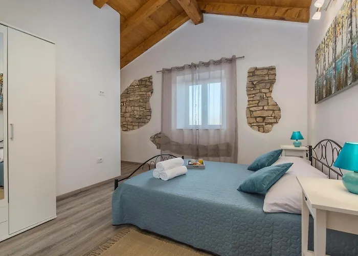 Stone House Irma *